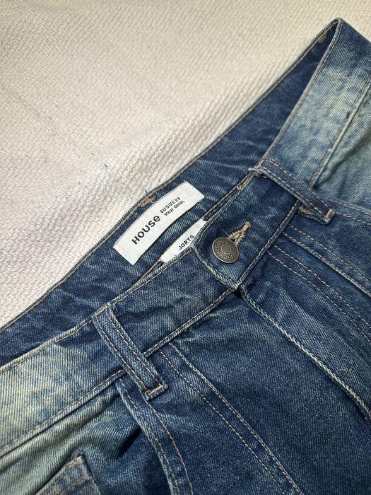 къси панталони „Бермуди“ от HOUSE с ефект на изцапване