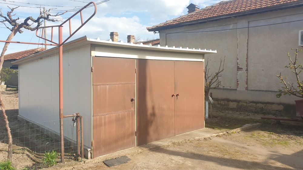 Продава се Къща в с. Градина, Област Пловдив - 1100 кв.м за 50 €/кв.м - Снимка #10