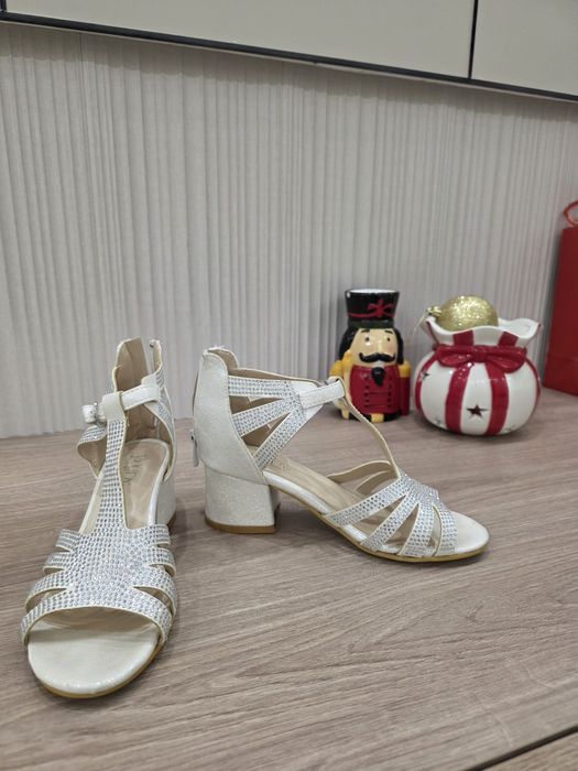 Туфли детские для девочек 33 рр