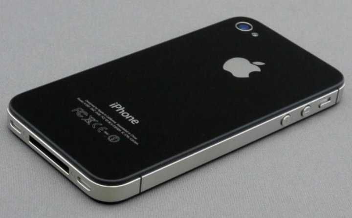 Apple iPhone 4S — 16 ГБ — черный