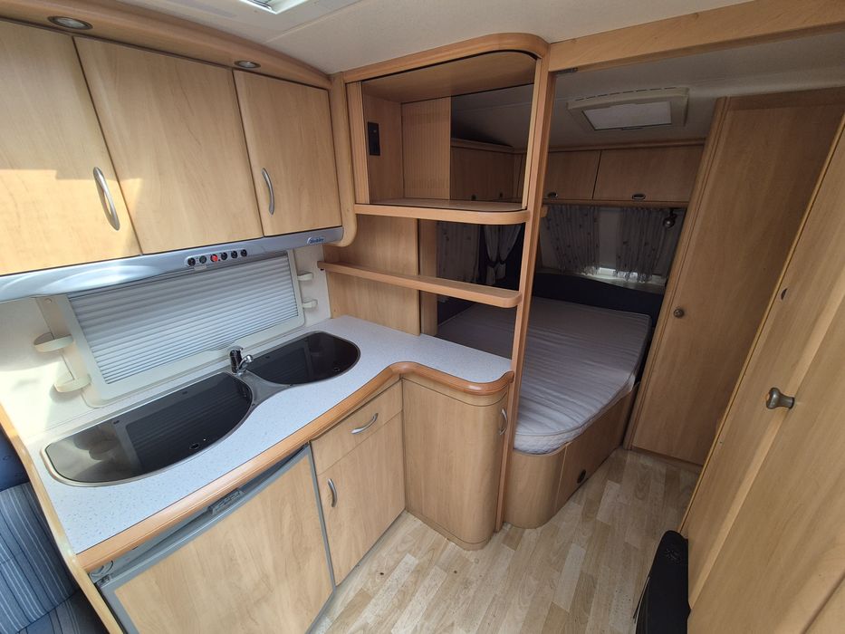 Rulota 4 persoane Hobby DeLuxe Easy 460 an 2004