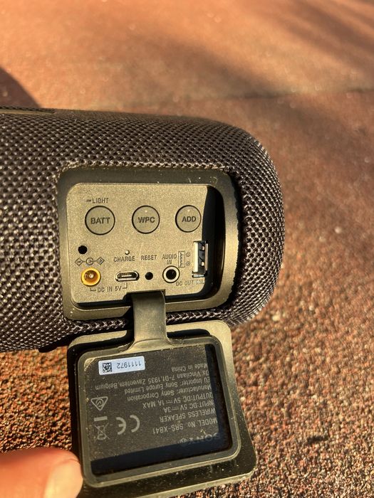 Блутут колона Sony XB41