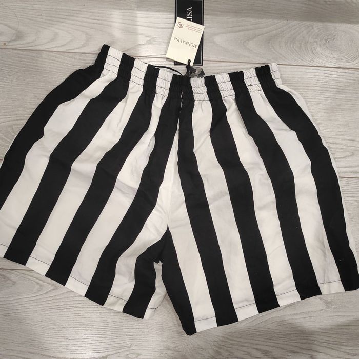 Шорты  полосытые