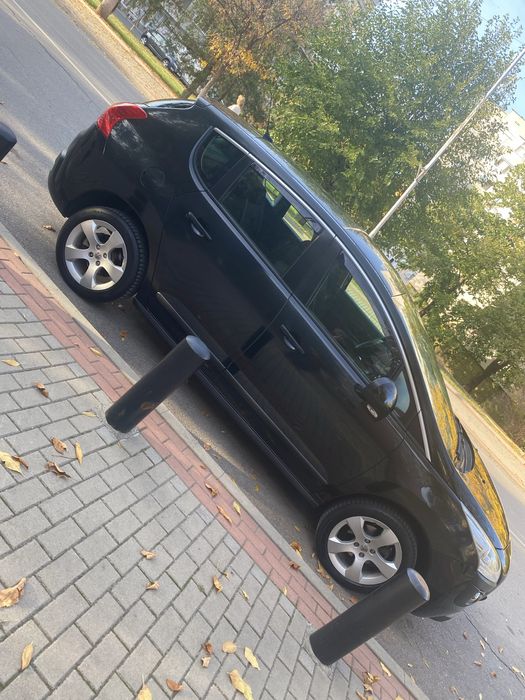 Peugot 3008 - 2011г 1.6D