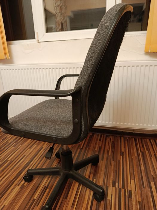 Офис стол от текстил