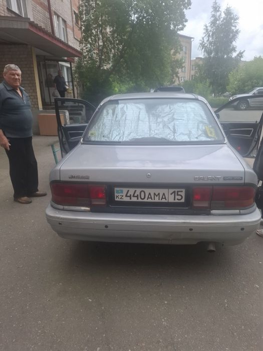 Продам авто машину 1991 года
