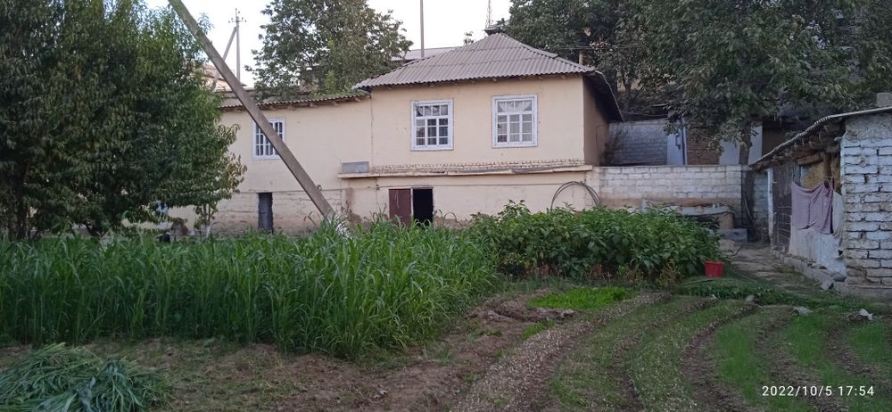 16 sotixik tayyor uy sotiladi.