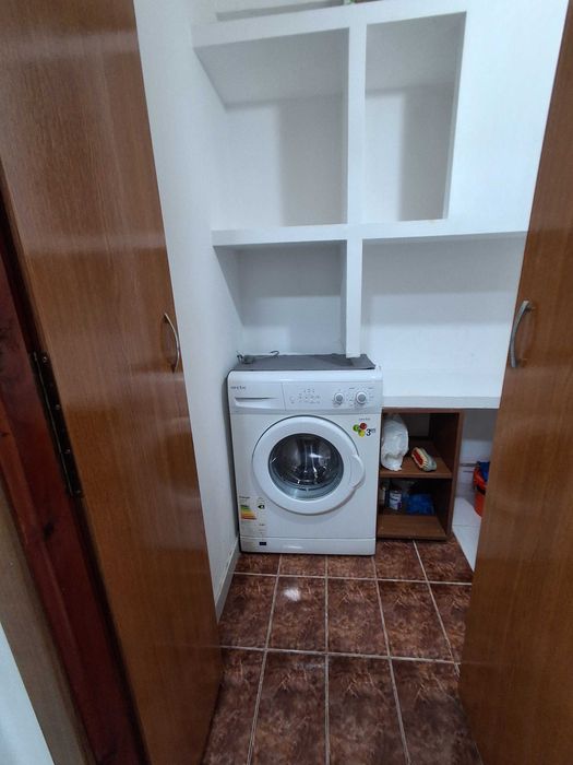 ofer spre inchiriere garsoniera mobilata in Targoviste