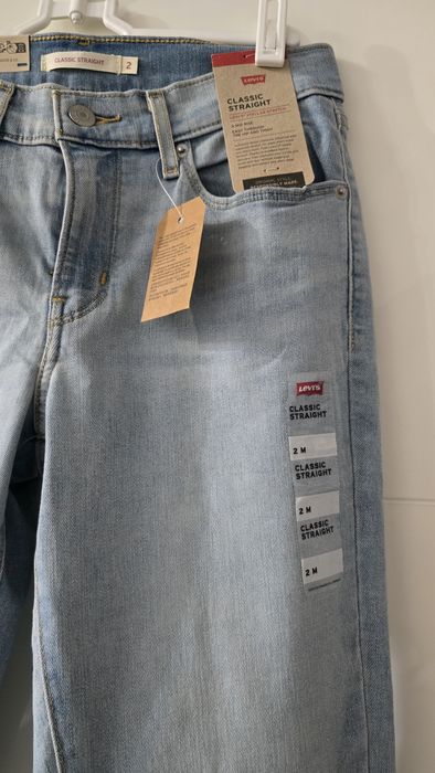 Levi's новые оригиналы стрейч