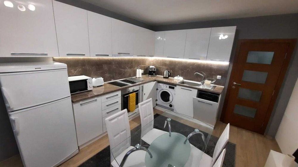 Дава се под наем Двустаен апартамент в Пловдив, Съдийски - 61 кв.м за 375 € - Снимка #3