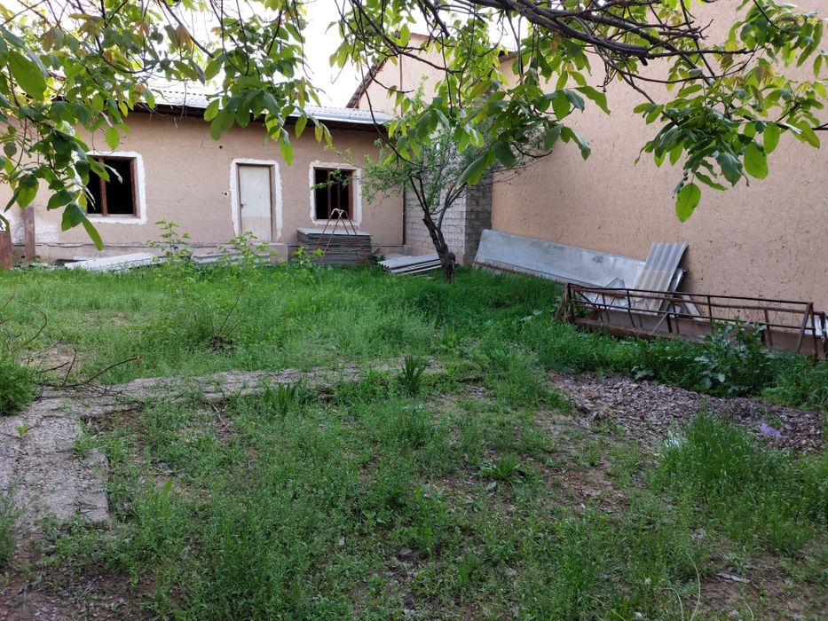 Dacha uchun er sotiladi