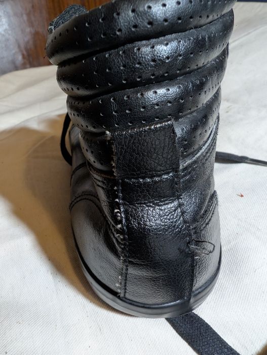 Модни градски кожени обувки divided mid 43