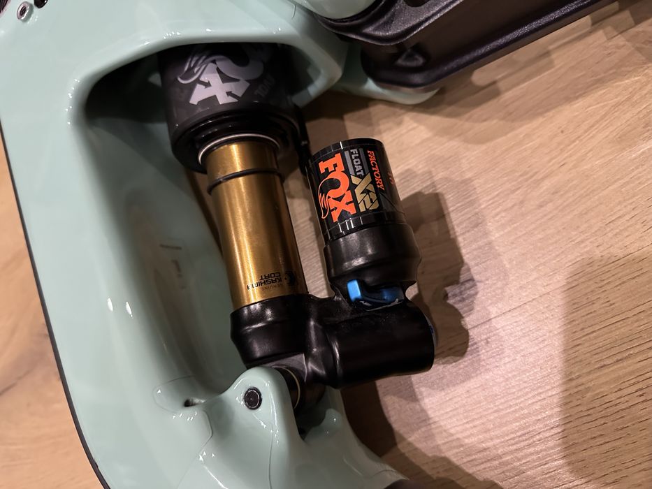 Santa Cruz Nomad 6 cc 2025 frameset L