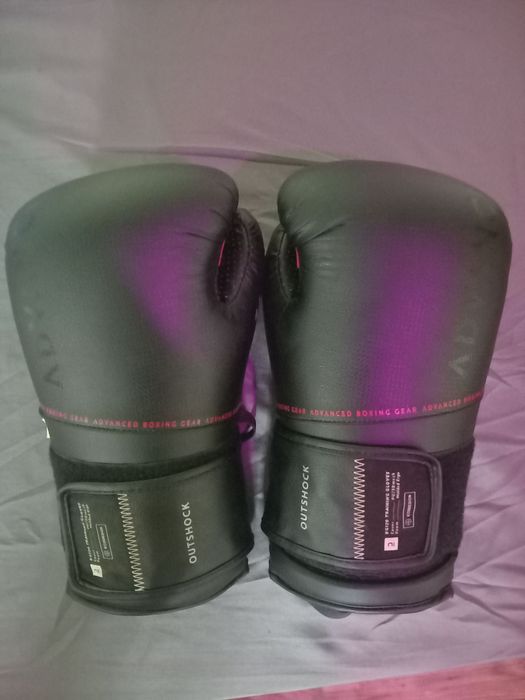 Боксови ръкавици