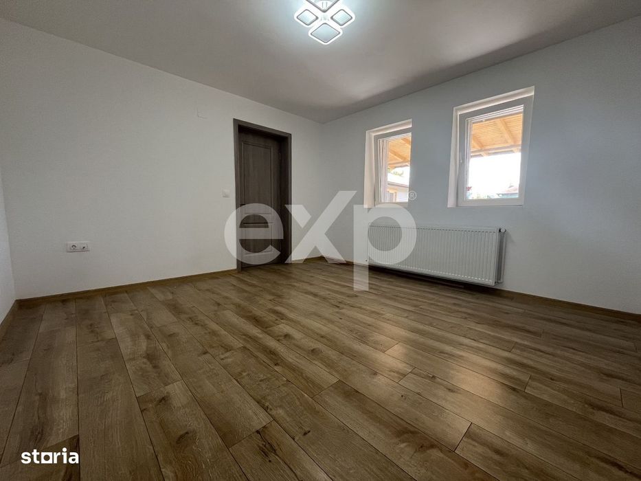 Locuinta moderna cu doua intrari separate, izolatie premium, zona verd