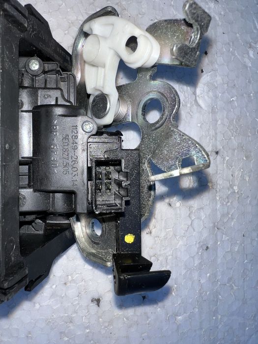 Motoras Stergator Haion | Seat Skoda VW | Leon / Fabia / Karoq / Kodiaq / Octavia / Rapid / Superb / Arteon / Taos | Piese Lamela Modul Motor Spate