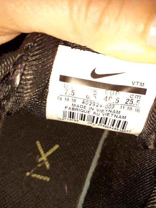 Унисекс маратонки 40,5 Nike air max 720