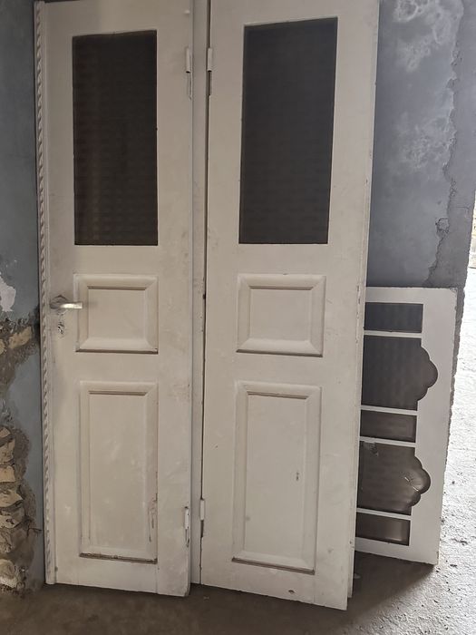 Двери, рамы б/у