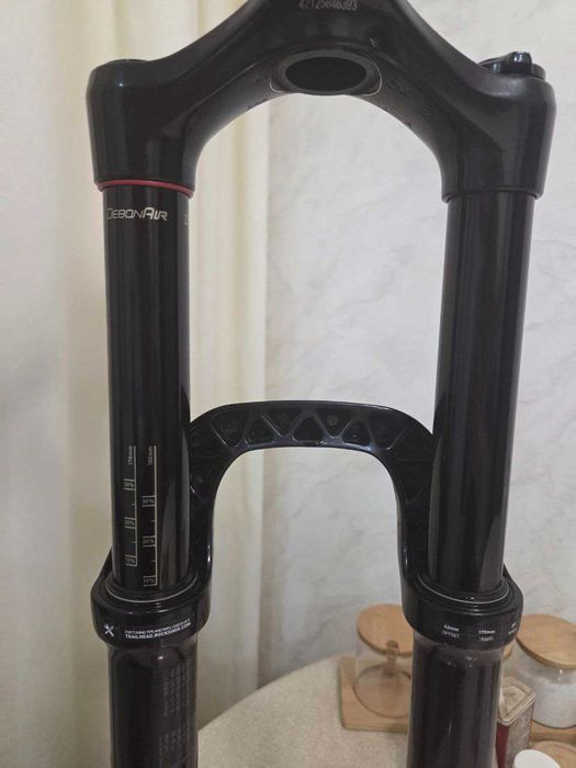 вилка rockshox yari Rc