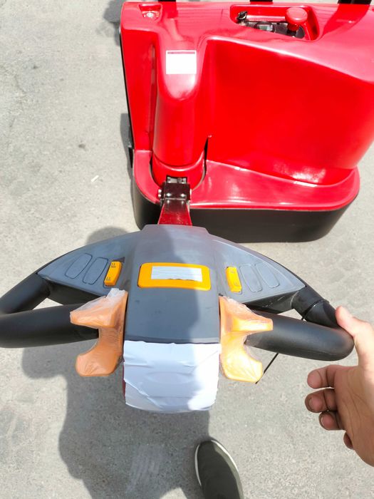 Самоходный штабелер MUNULLI FSEM 1530 ручная кара рохоля кара