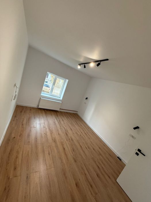Apartament 3 camere Stefanesti