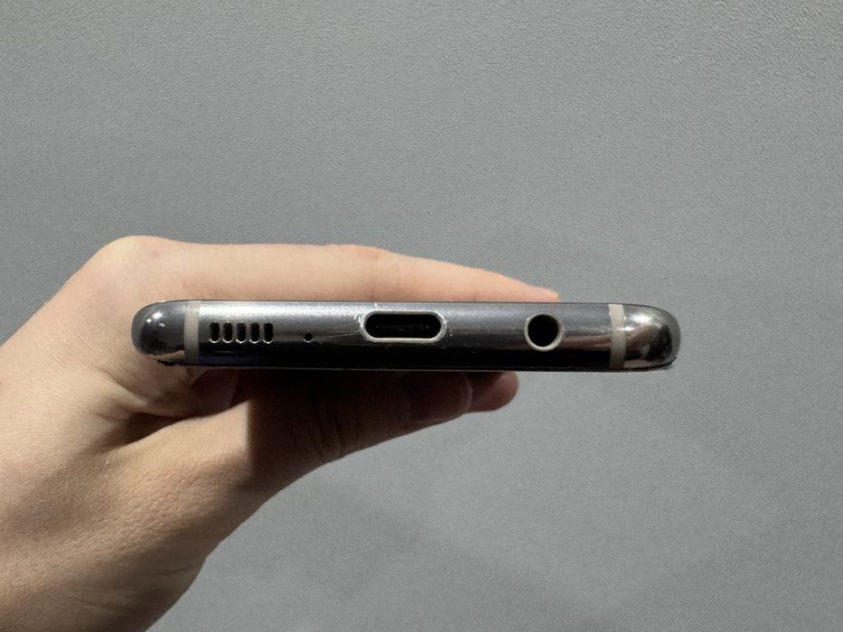 samsung s8 4/64gb
