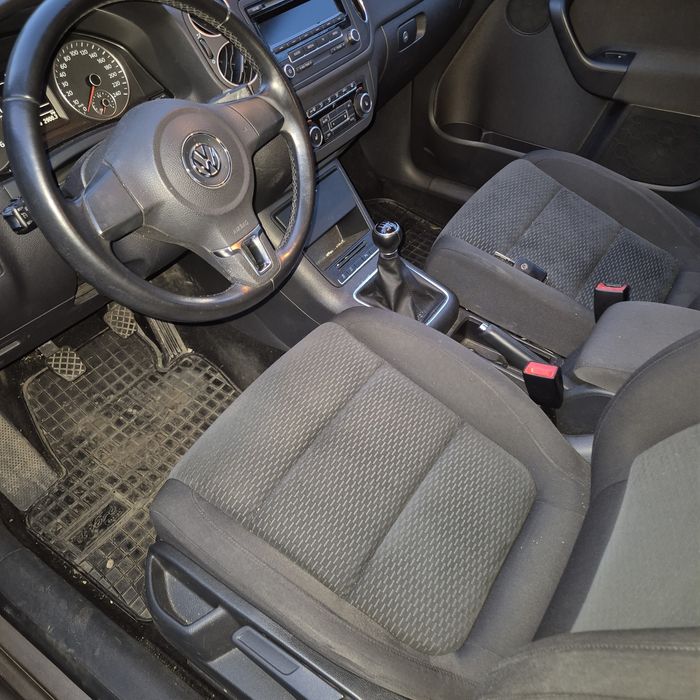 Golf 6  an fabricatie 2012 motor 1,6 cu 105 cp