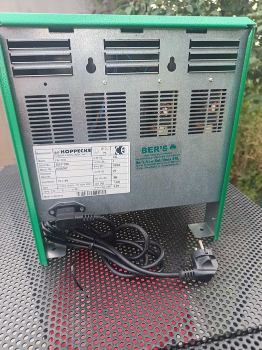 Statie încărcare baterie hoppecke power from inovation (stivuitor )