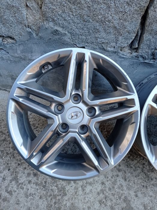 16 5x114.3 HYUNDAI Оригинални-Внос то Австрия