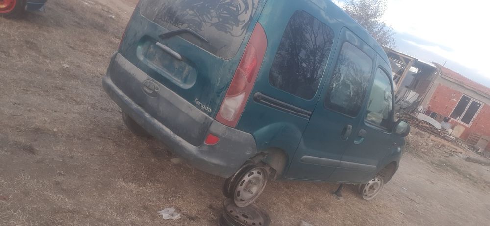 Reno kango 1.4  benzin/Рено канго 1.4 на части