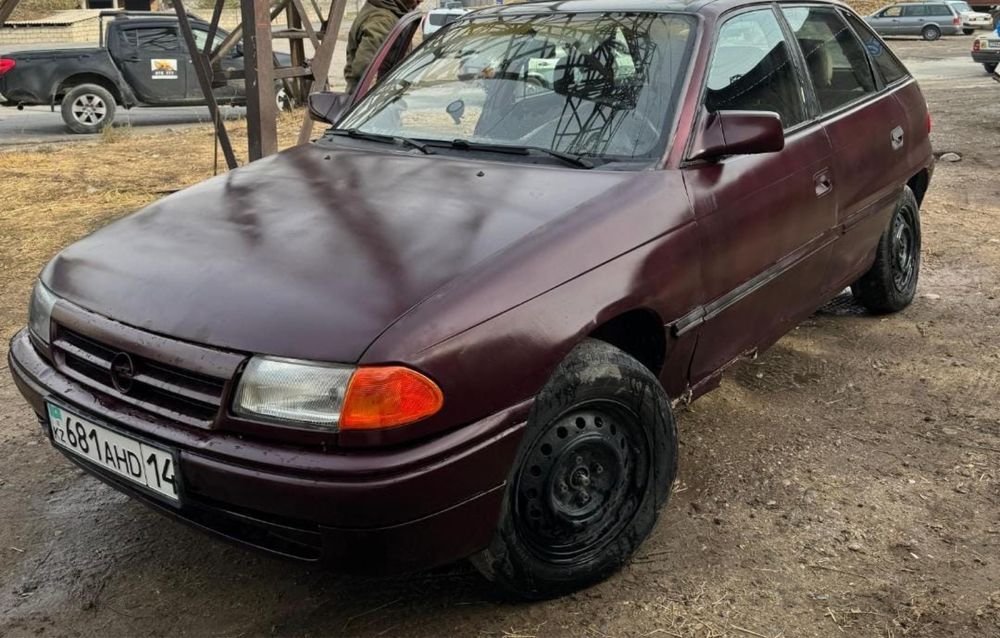 Opel astra срочно сатылады