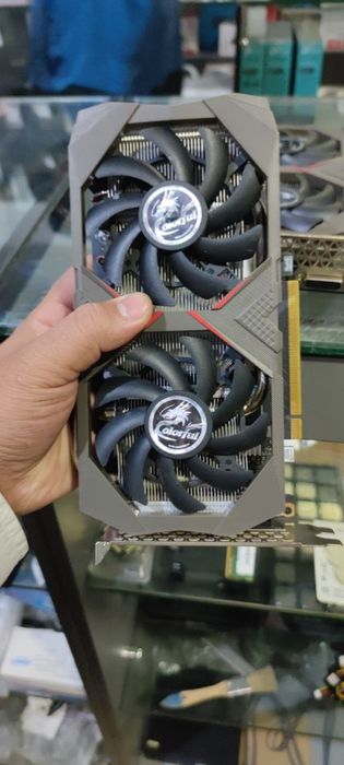 Colorful rtx 2060super 8gb  holati zor 

2ta holati yaxshi 

170$ dan