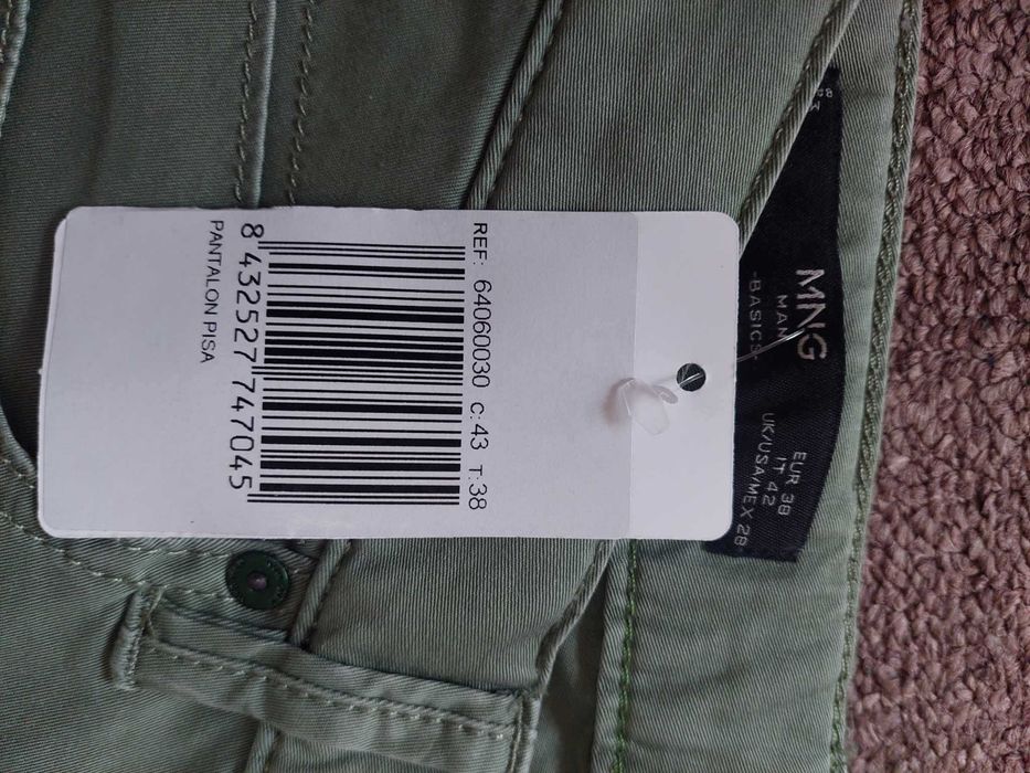 pantaloni de barbati 28(38) Mango