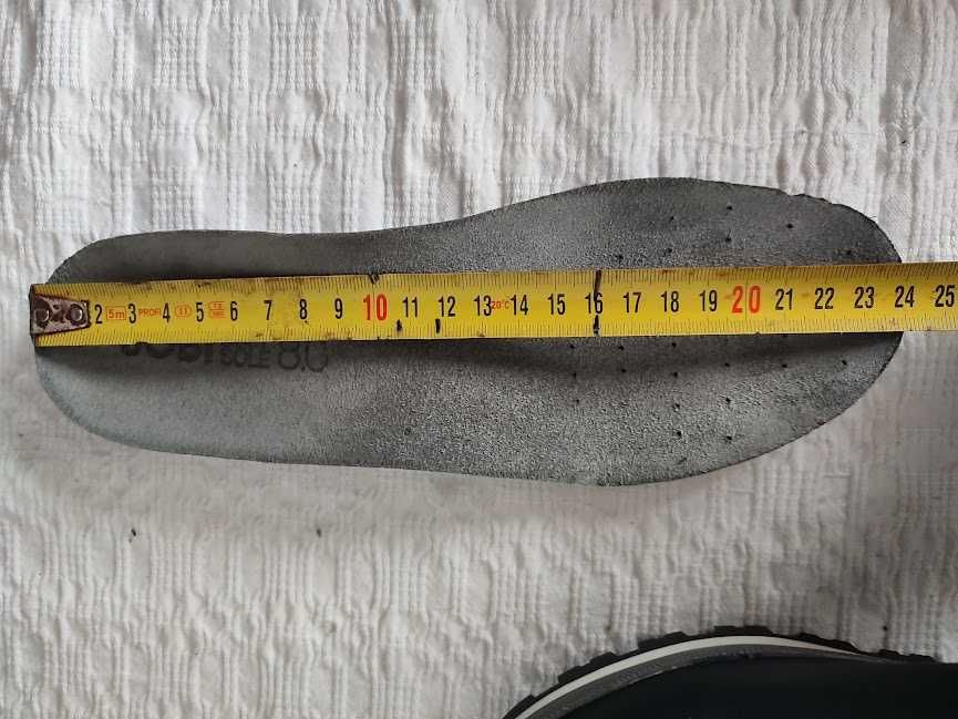 Bocanci piele,impermeabili-Vancouver