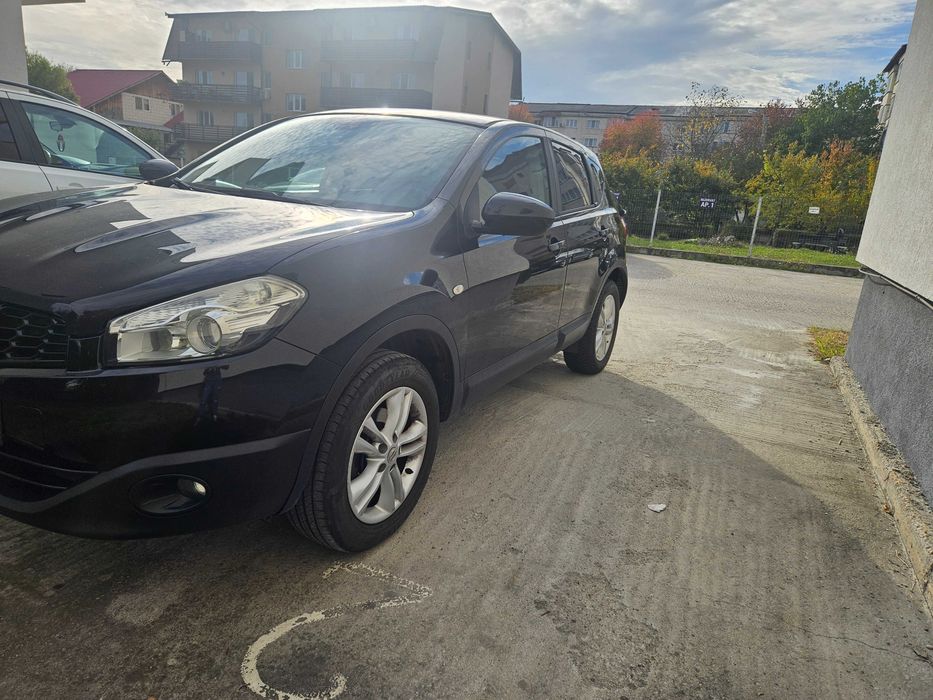 Vând Nissan Qashqai