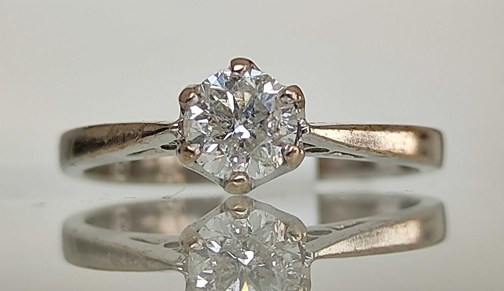 Inel aur 18k cu diamant 0.5ct