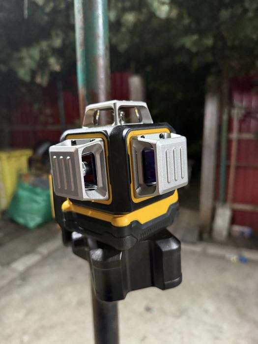Laser dewalt 360