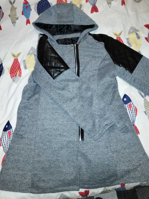 Зимно палто, размер L, чисто ново