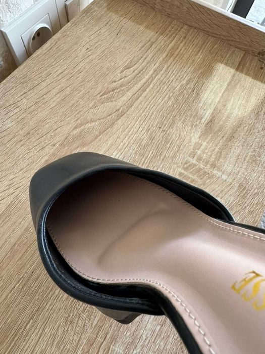 Туфли женские Sangdarosse размер 37-39