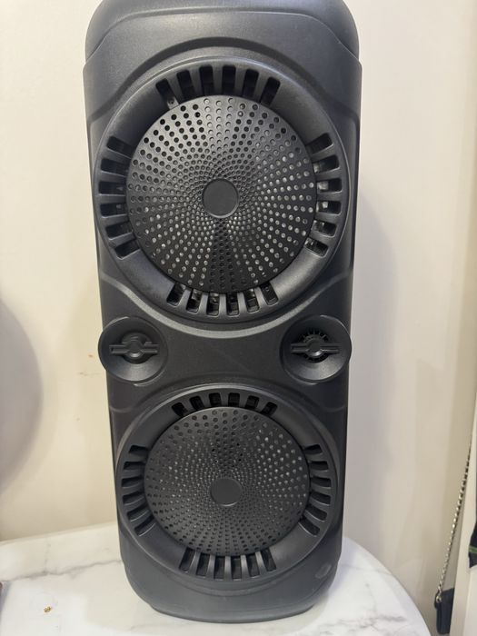 Продам музыкальную колонку