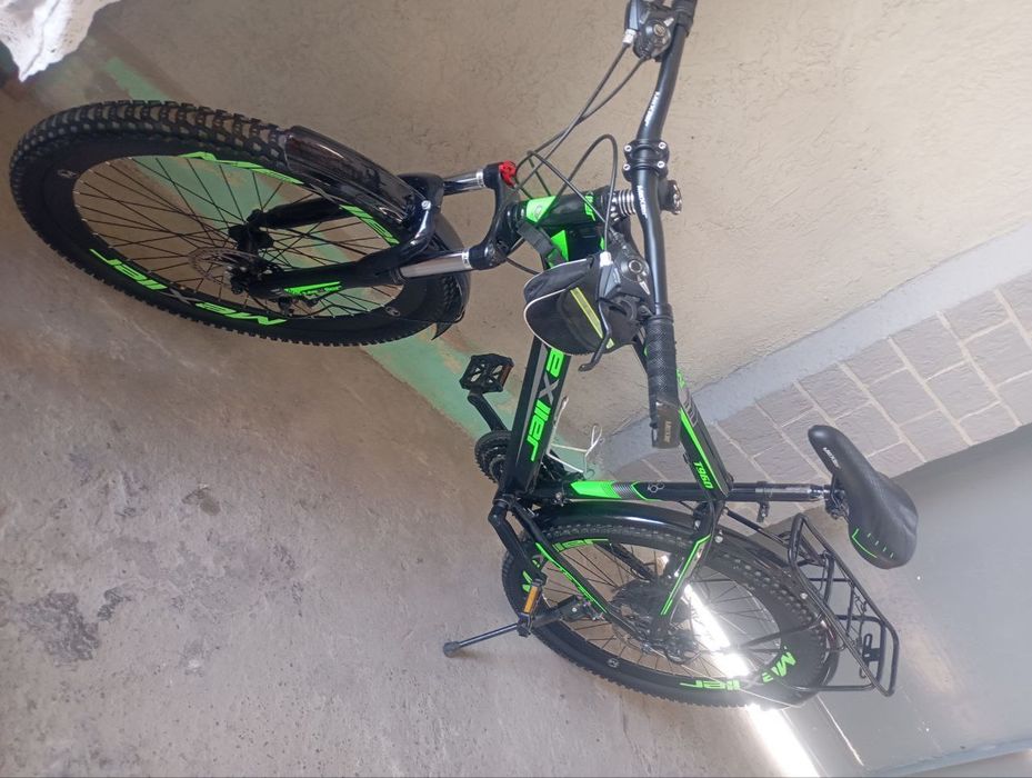 Продается свой велосипед скоростной