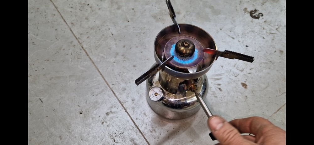 Продам примус,шмель.