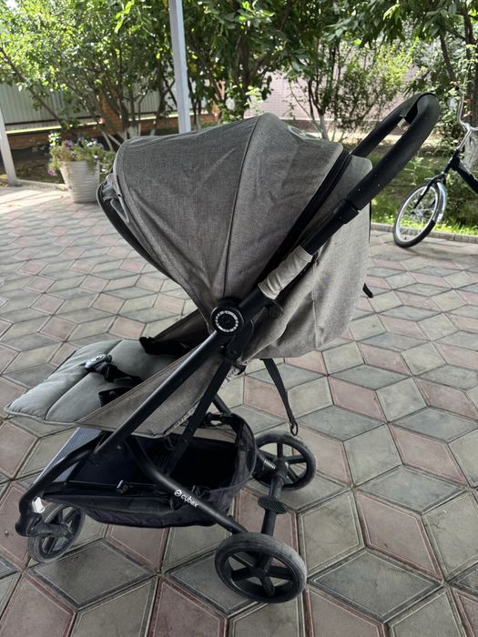 Коляска прогулочная Cybex