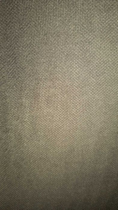 Продавам ъглов клик-клак диван кафяв с бежова кожа и две ракли.