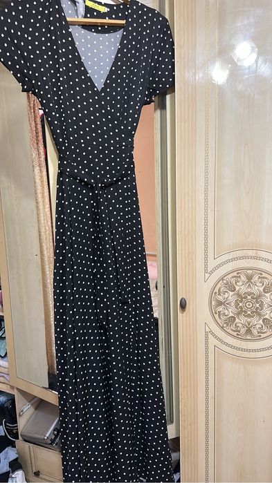 Продам платья 5000