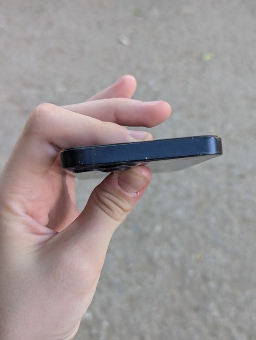 Продам айфон 13 или обмен