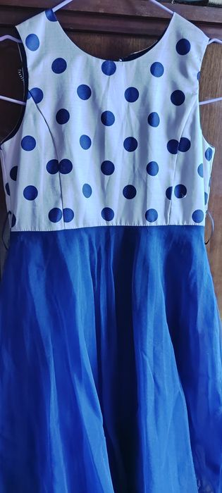 Вязаное платье.Много детской одежды