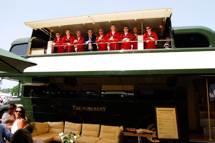 Food truck, кафе ресторан на колесах, еда на колесах, лондон бус.