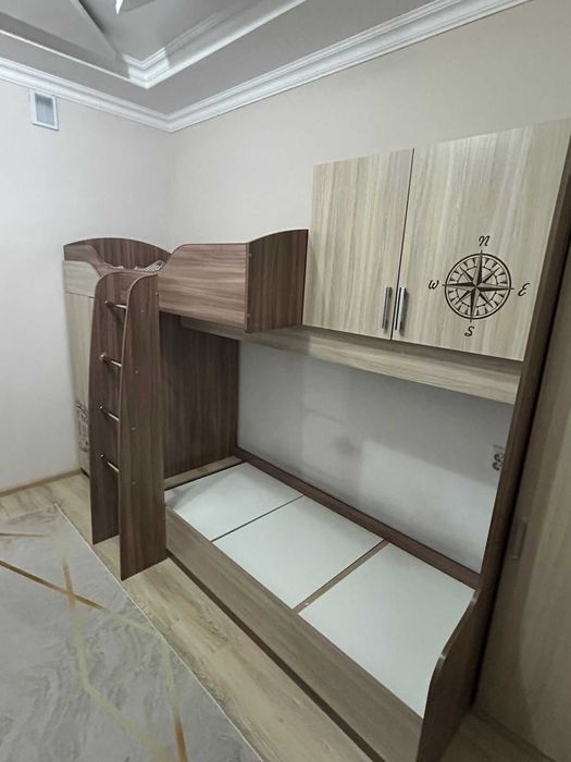 двухъярусная кровать