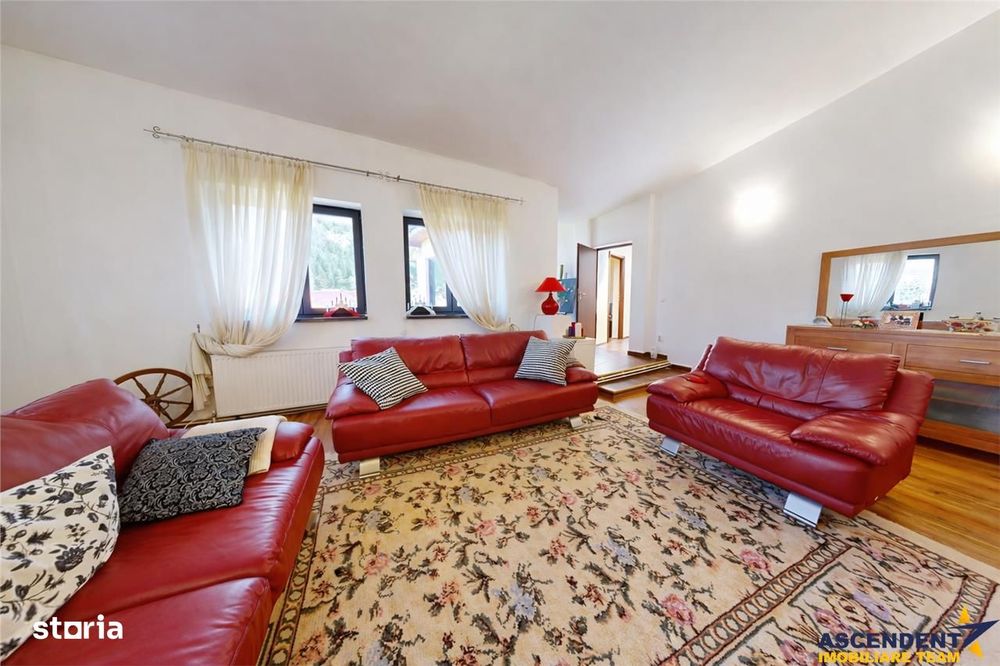 3D! Casa apreciabila, 600mp teren, decor incantator, Rucar. Bran, Bras